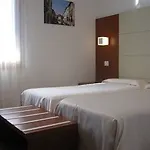 Mezzaluna