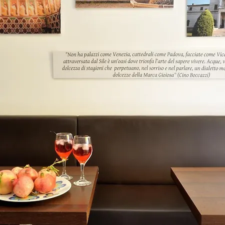 Hotel Mezzaluna 3*