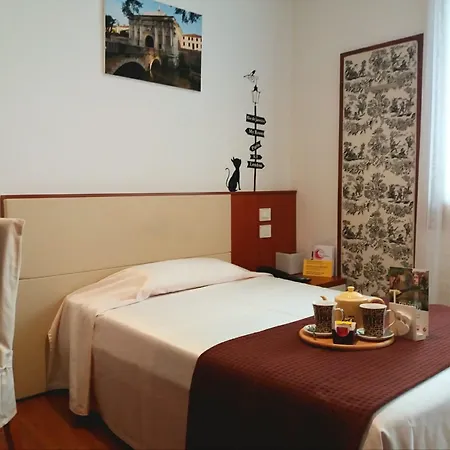 Hotel Mezzaluna 3*