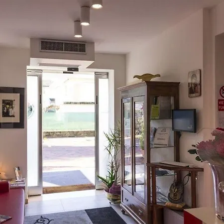 Mezzaluna Hotel