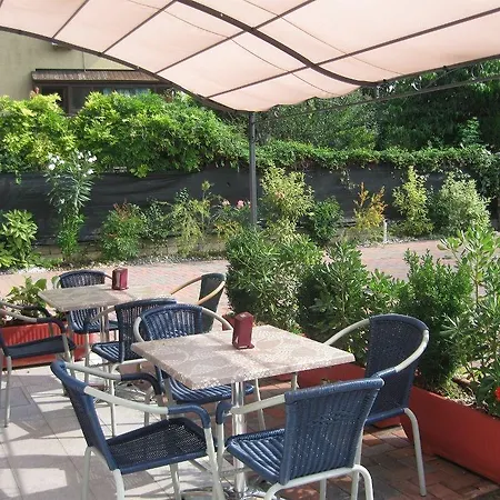 Hotel Mezzaluna 3*