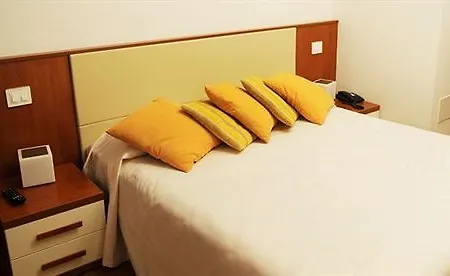 Mezzaluna Hotel