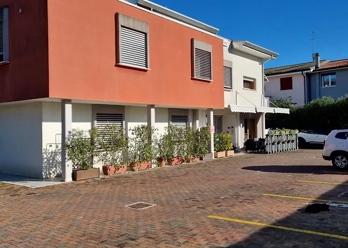 梅萨露娜酒店 特雷维索