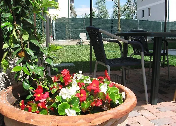 メッザルーナ ホテル