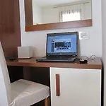 Mezzaluna Hotell