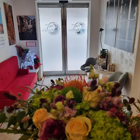 Hotel Mezzaluna 3*