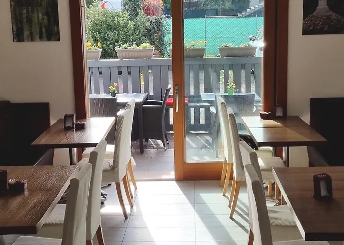 Hotel Mezzaluna