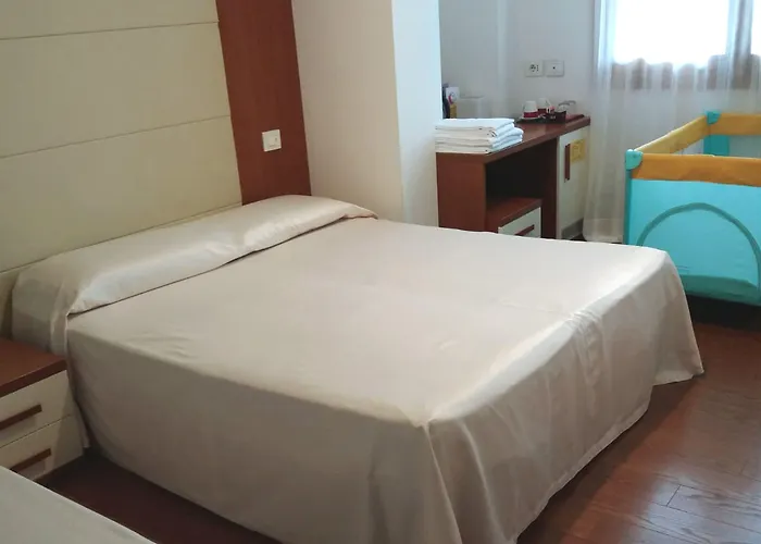 Mezzaluna Hotell Treviso